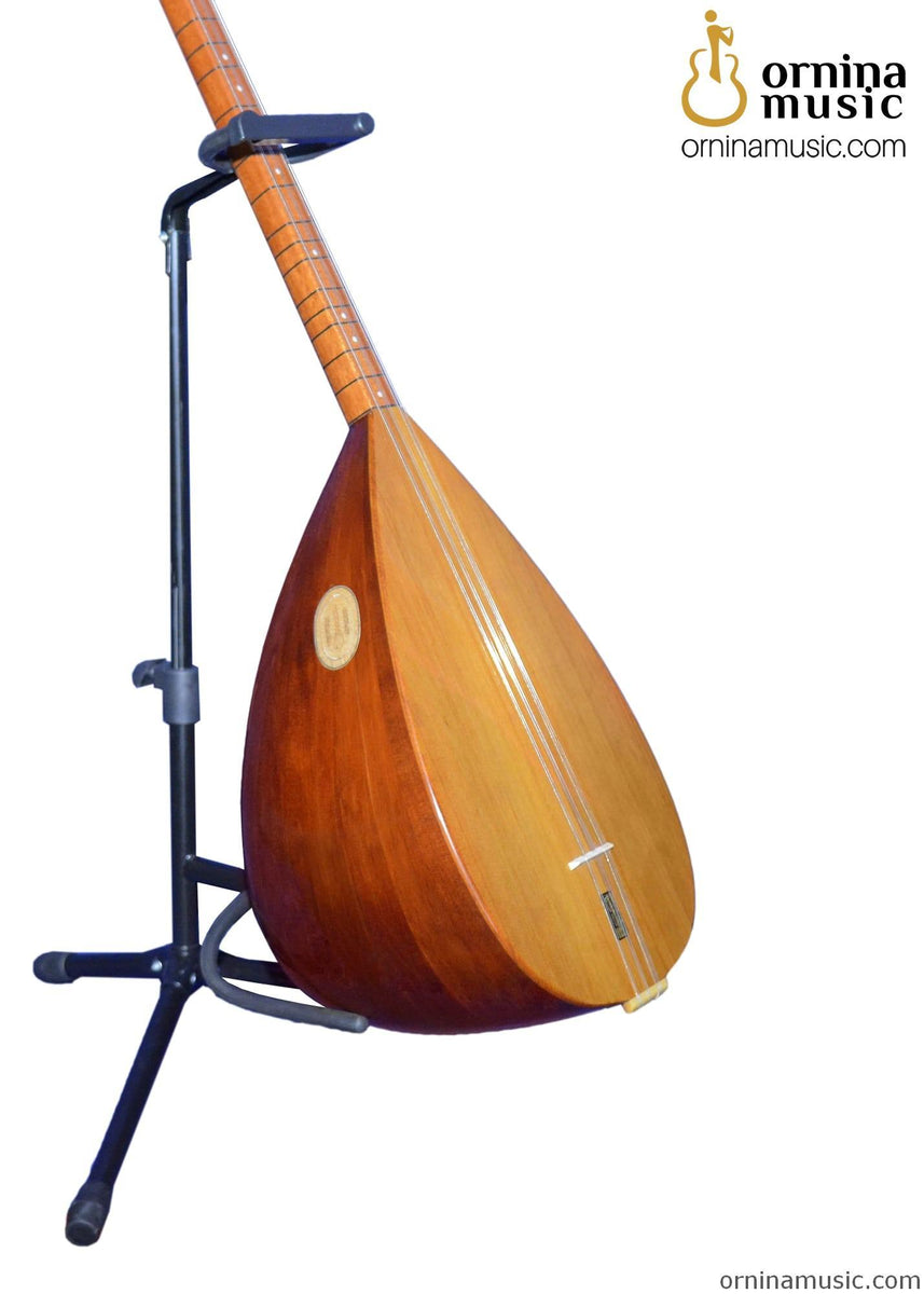 What is the difference between the musical instruments, Saz and